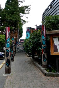 entrance to ivar's salmon house in seattle