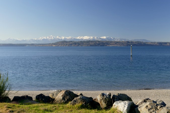 marina beach park in edmonds