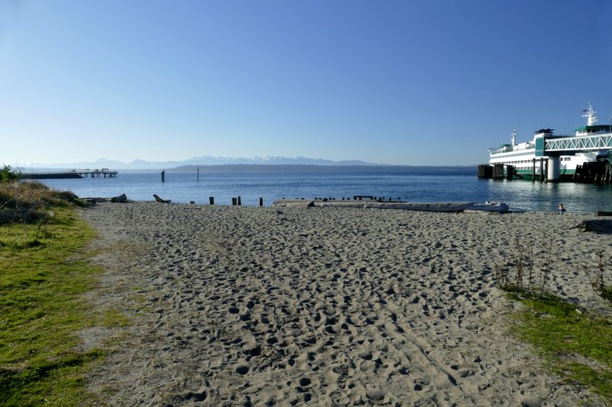 brackett's landing south edmonds