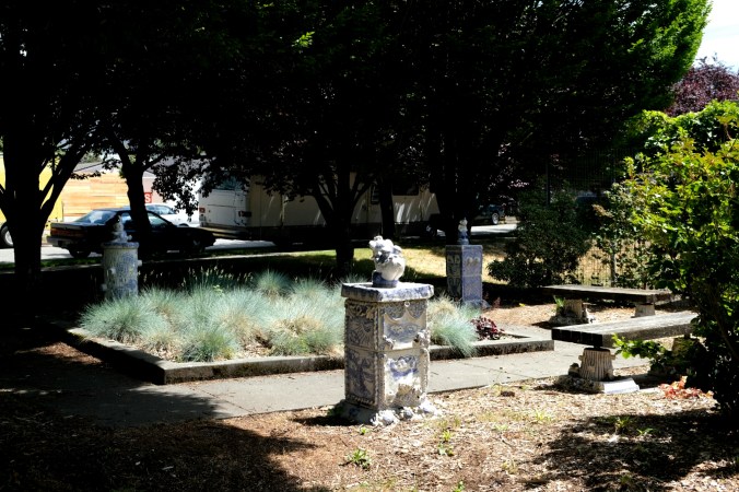 ballard sculpture garden in seattle